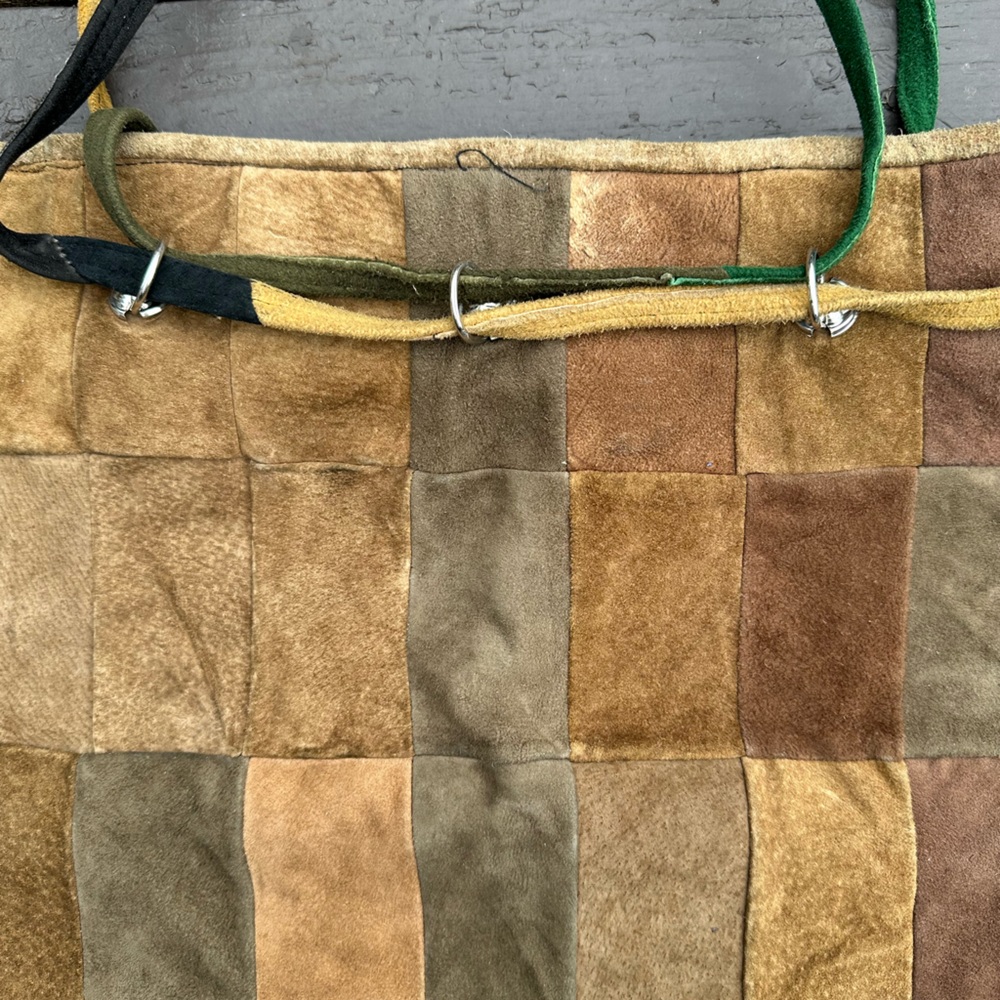 Vintage 70s Suede Patchwork Drawstring Purse W/ F… - image 4